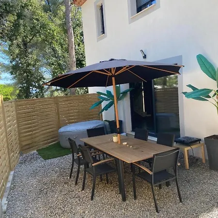 Maison/jacuzzi A 5 Min De La